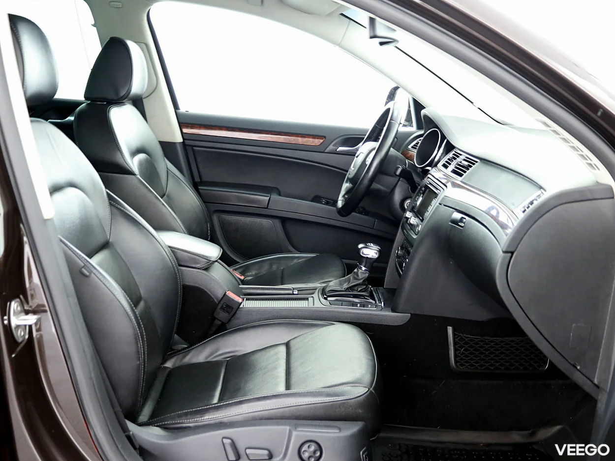 Skoda Superb 2.0 104kW