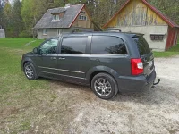 Lancia Voyager 2.8 120kW thumbnail