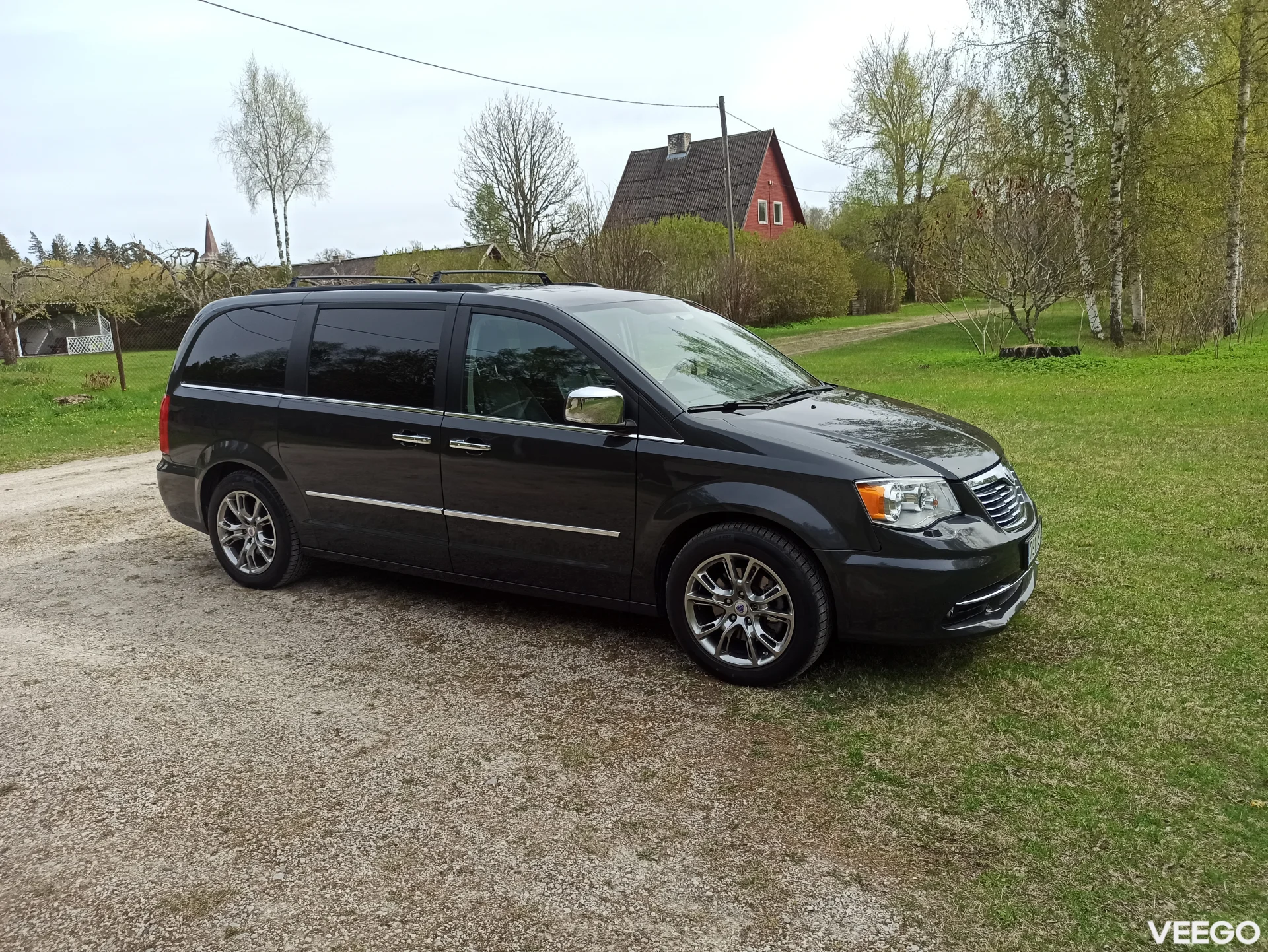 Lancia Voyager 2.8 120kW