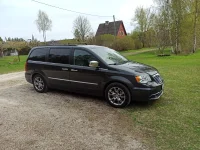Lancia Voyager 2.8 120kW thumbnail