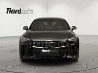 Kia Stinger GT AWD 3.3 269kW thumbnail