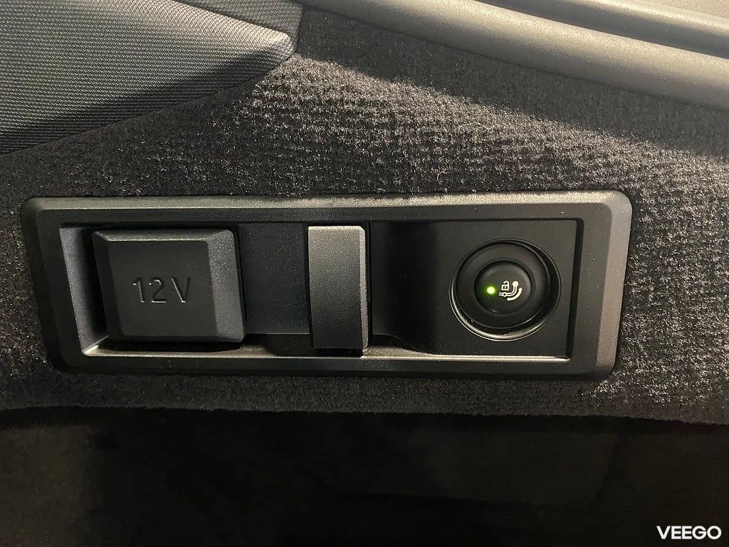 BMW i4 eDrive40 Rattvärme Parkeringsassistans plus Drag 0kW