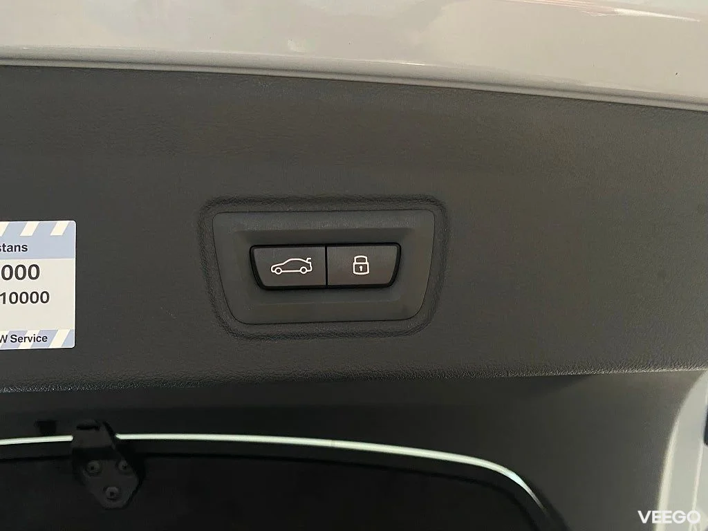 BMW i4 eDrive40 Rattvärme Parkeringsassistans plus Drag 0kW
