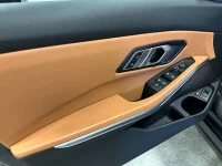 BMW 330 e xDrive Touring M-Sport / Dragkrok / Cockpit 135kW thumbnail