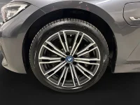 BMW 330 e xDrive Touring M-Sport / Dragkrok / Cockpit 135kW thumbnail