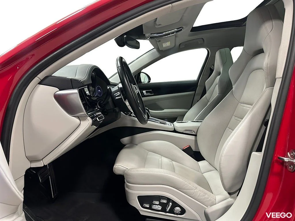 Porsche Panamera 4 E-Hybrid ST /Chrono/Panorama/HUD/BOSE 340kW