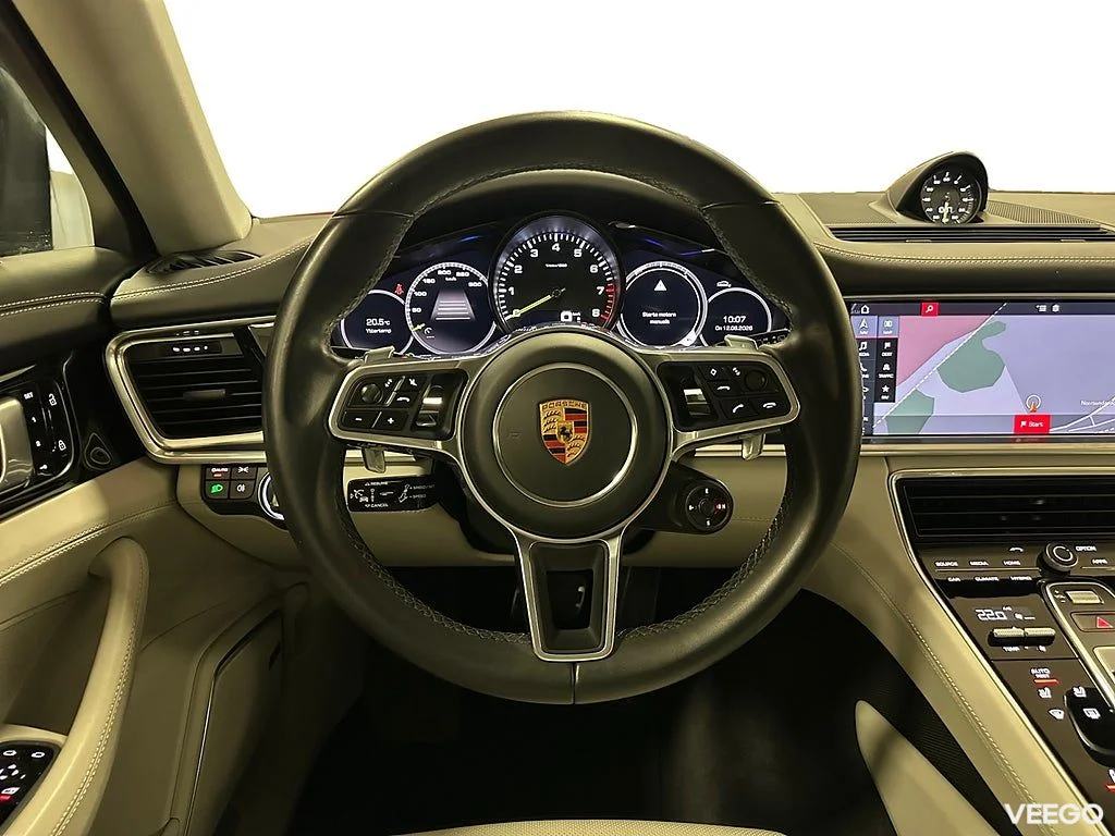 Porsche Panamera 4 E-Hybrid ST /Chrono/Panorama/HUD/BOSE 340kW
