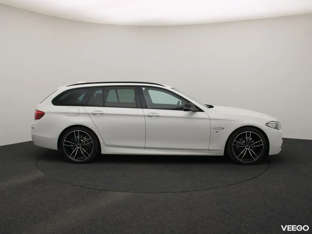 BMW 520 2 140kW