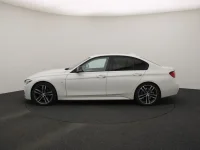 BMW 320 2 135kW thumbnail