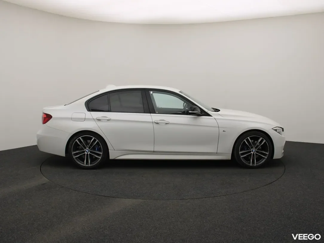 BMW 320 2 135kW