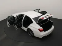 BMW 320 2 135kW thumbnail