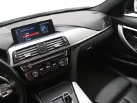 BMW 320 2 135kW thumbnail