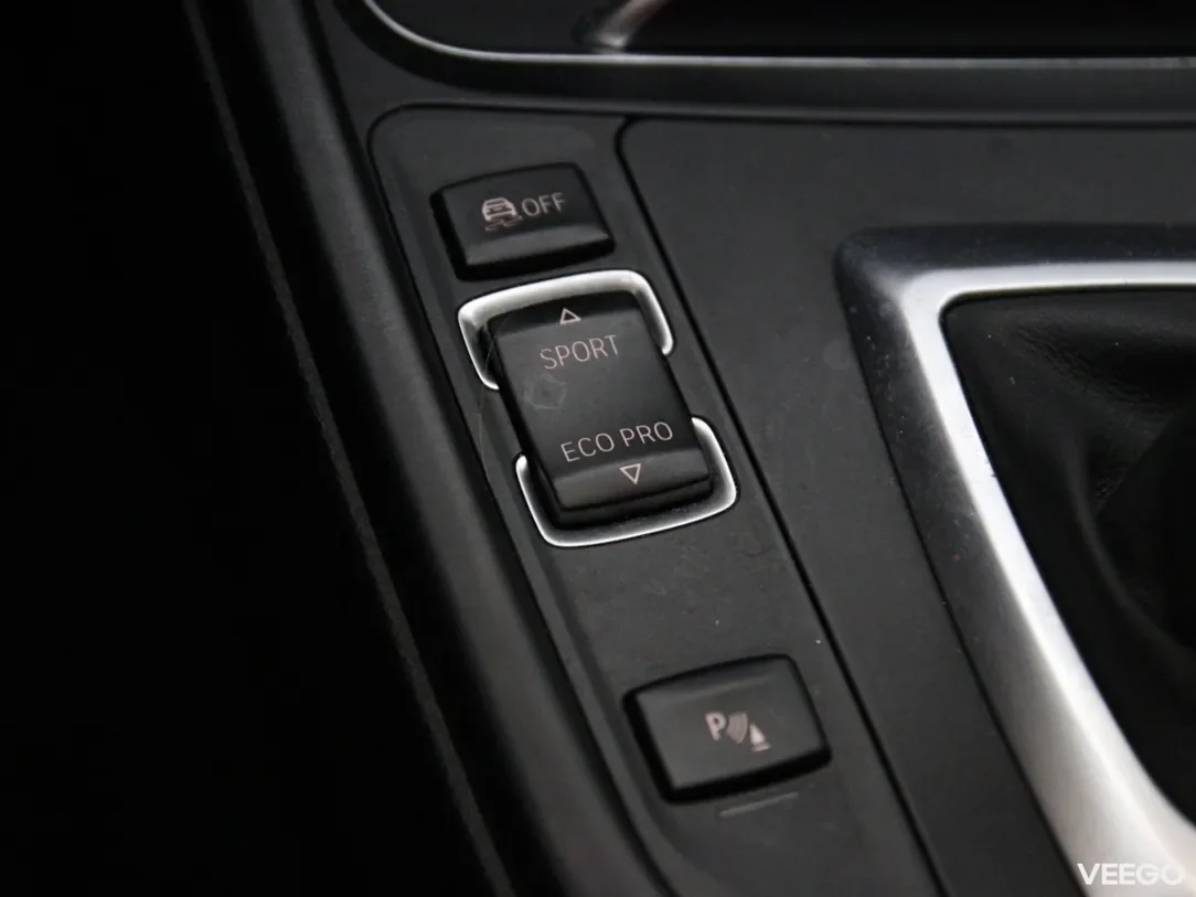 BMW 320 2 135kW