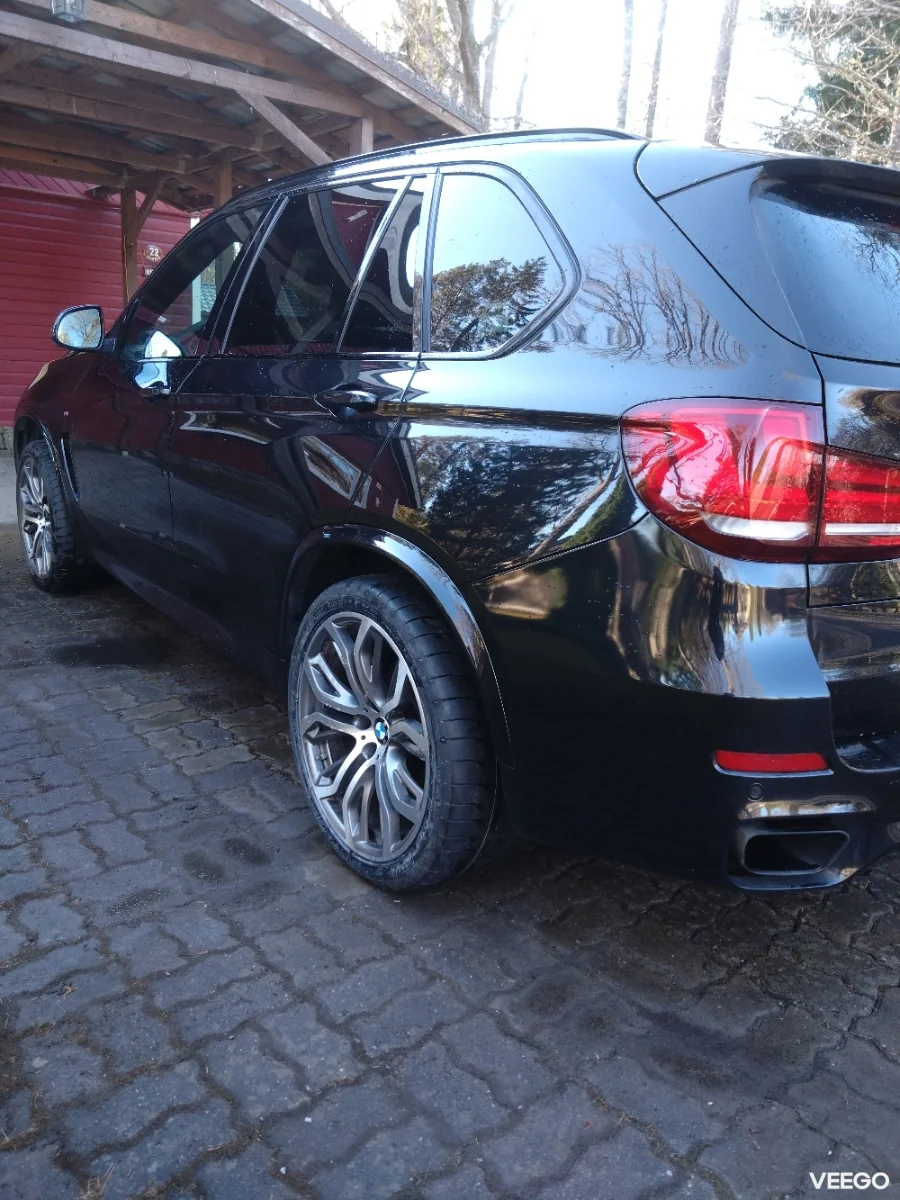 BMW X5 3.0 280kW