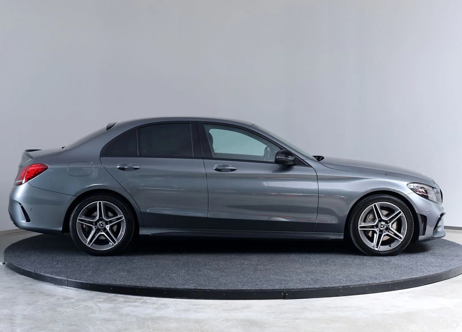 Mercedes-Benz C180 D 90kW