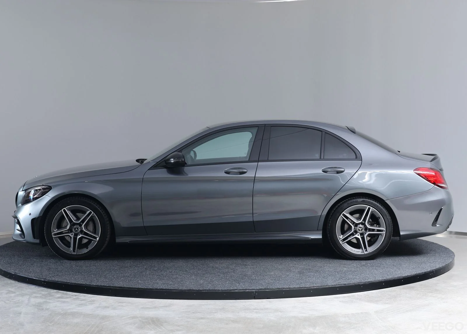 Mercedes-Benz C180 D 90kW