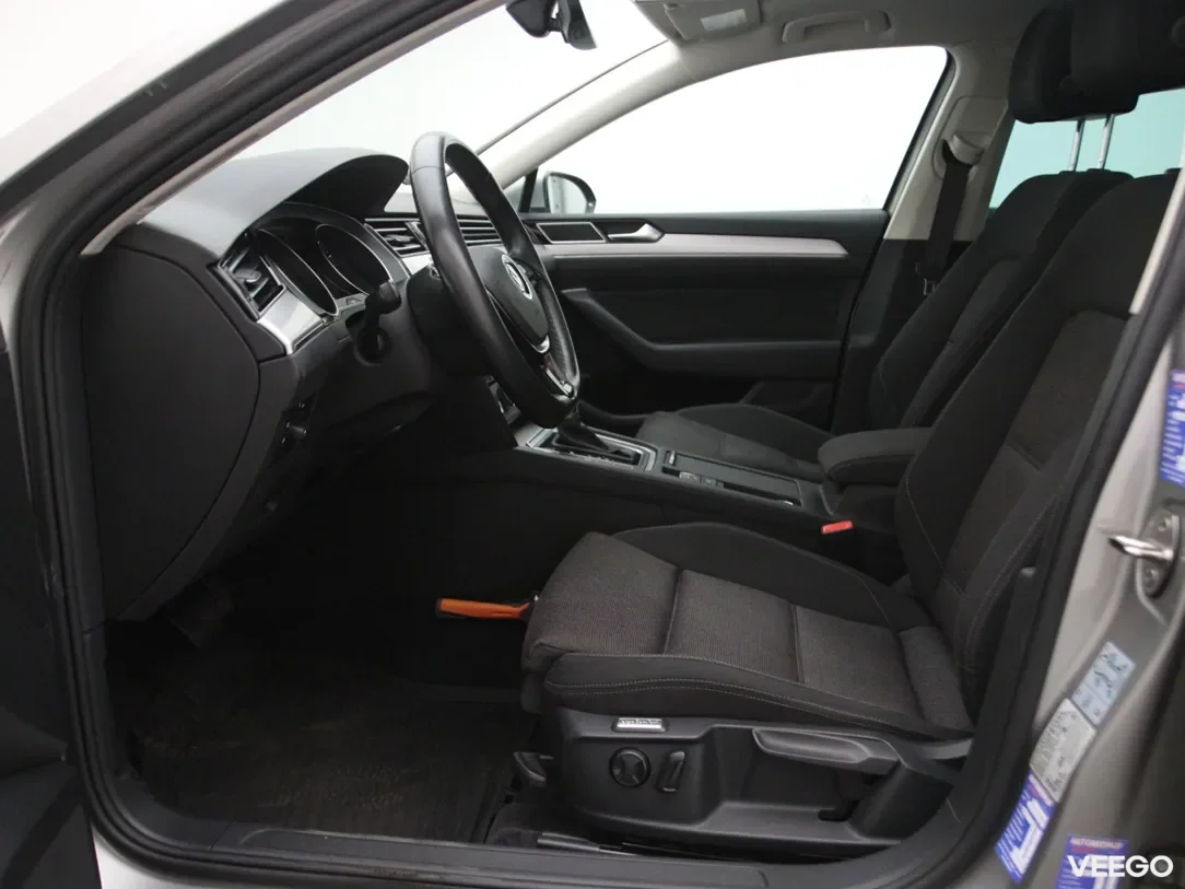 Volkswagen Passat 2 110kW