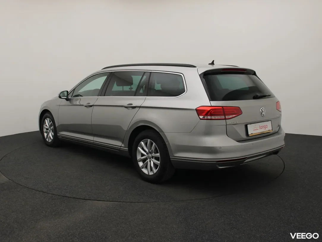 Volkswagen Passat 2 110kW