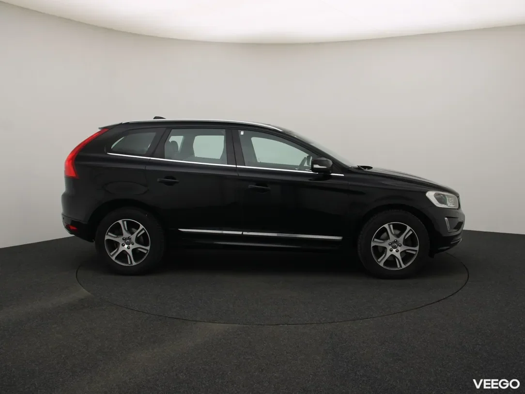 Volvo XC60 2 180kW
