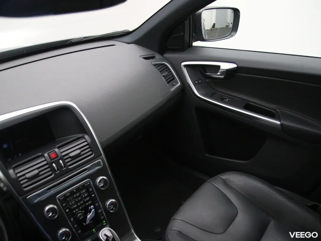Volvo XC60 2 180kW