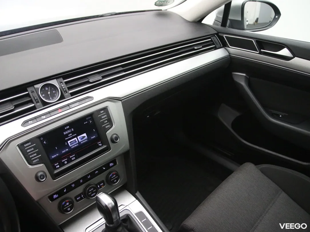Volkswagen Passat 2 110kW