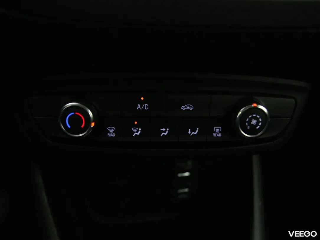 Opel Crossland X 1.2 81kW