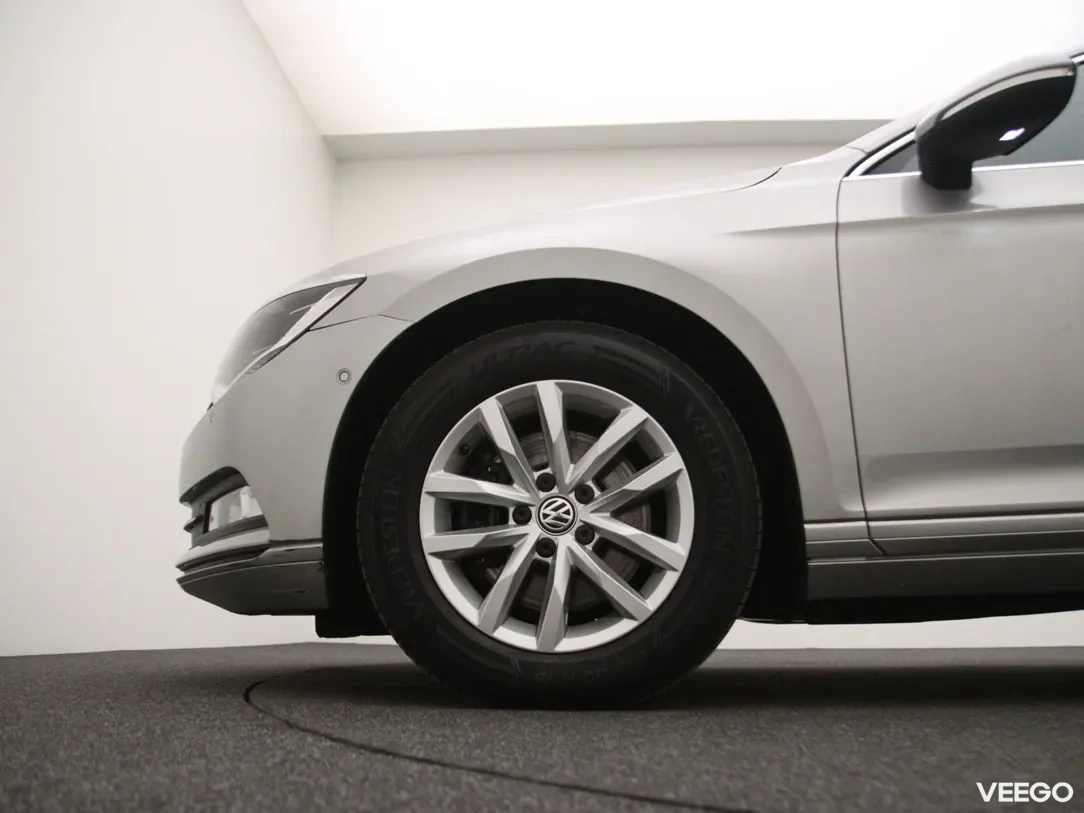 Volkswagen Passat 2 110kW