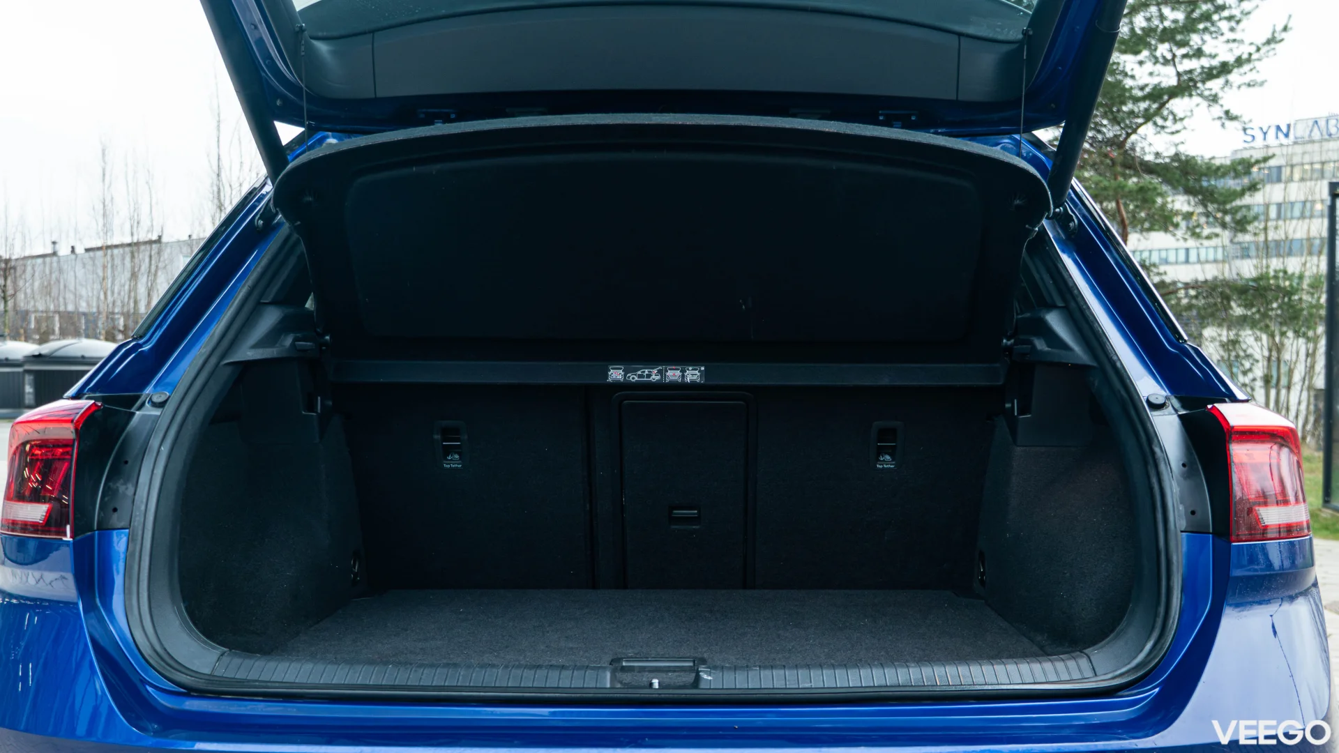 Volkswagen T-Roc 2.0 221kW