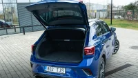Volkswagen T-Roc 2.0 221kW thumbnail