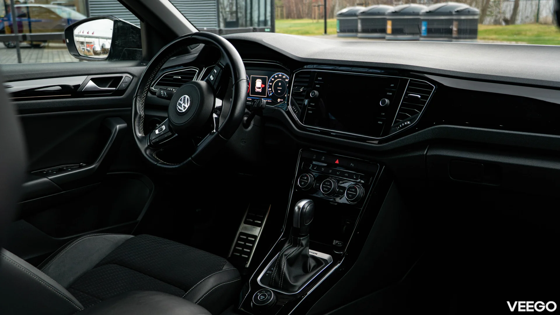 Volkswagen T-Roc 2.0 221kW
