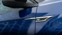 Volkswagen T-Roc 2.0 221kW thumbnail