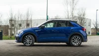 Volkswagen T-Roc 2.0 221kW thumbnail