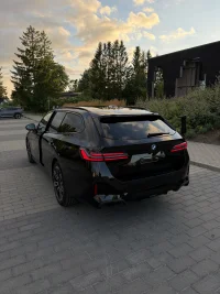 BMW 520 G61 2.0 145kW thumbnail