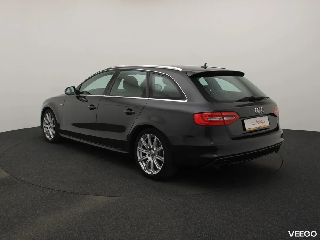 Audi A4 1.8 125kW