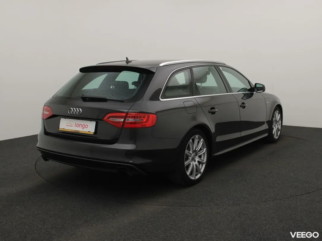 Audi A4 1.8 125kW