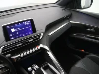Peugeot 3008 1.2 96kW thumbnail