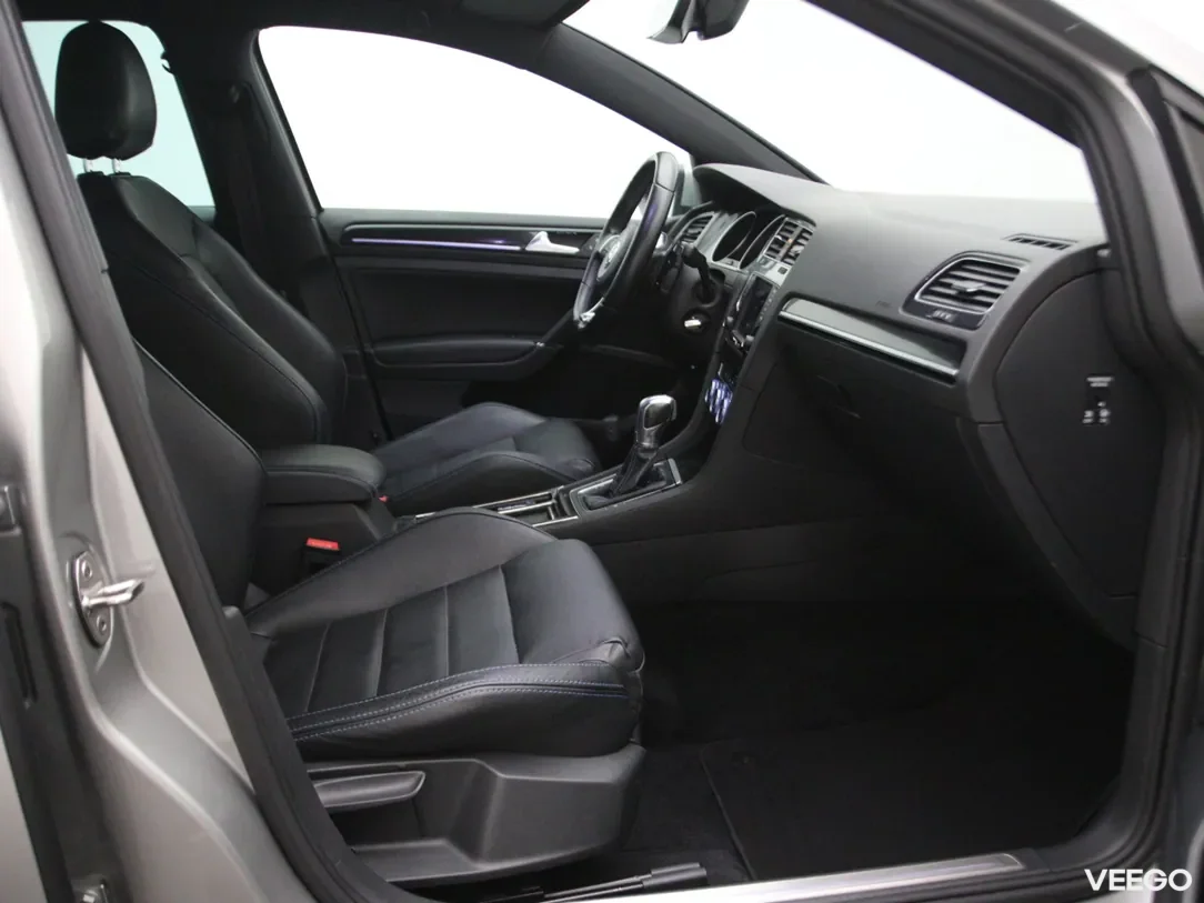 Volkswagen Golf 1.4 150kW
