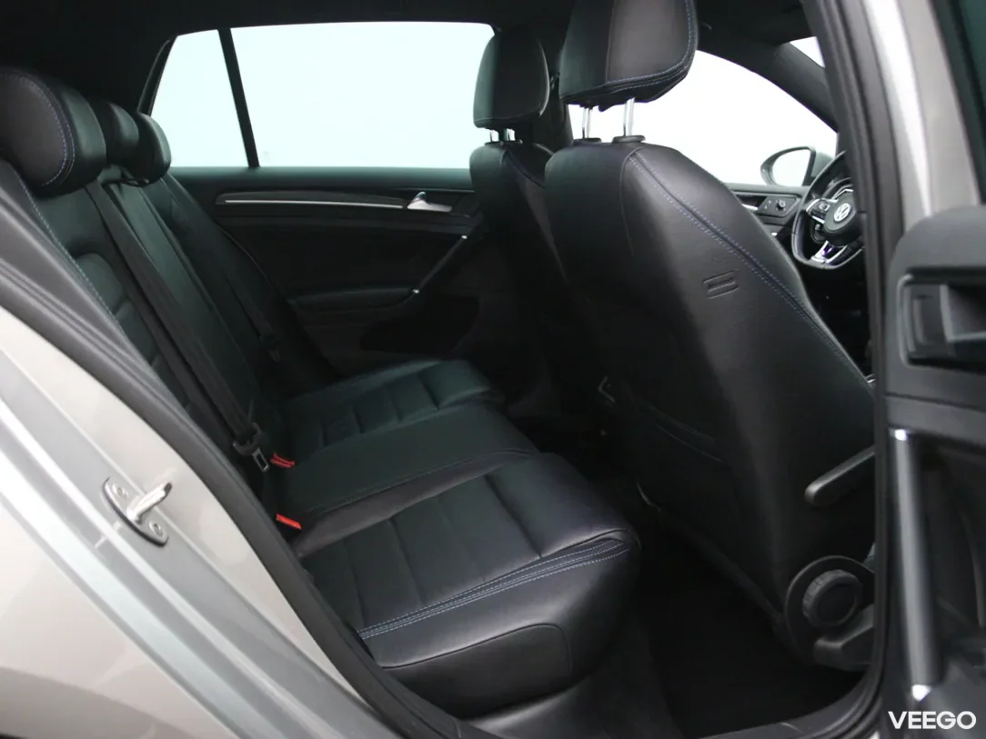 Volkswagen Golf 1.4 150kW