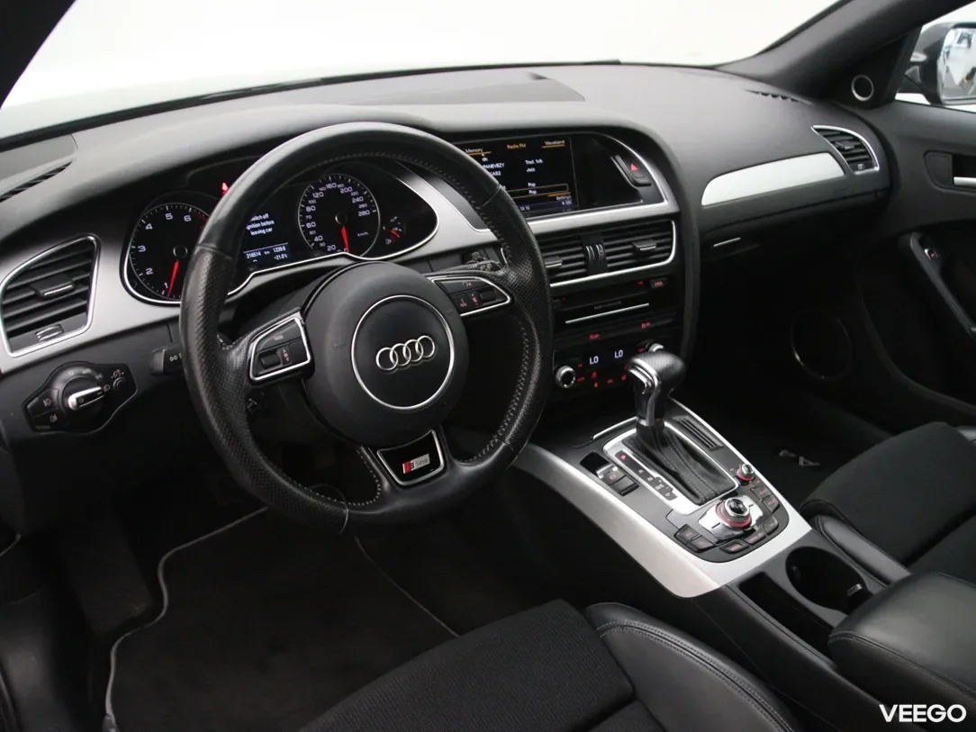 Audi A4 1.8 125kW