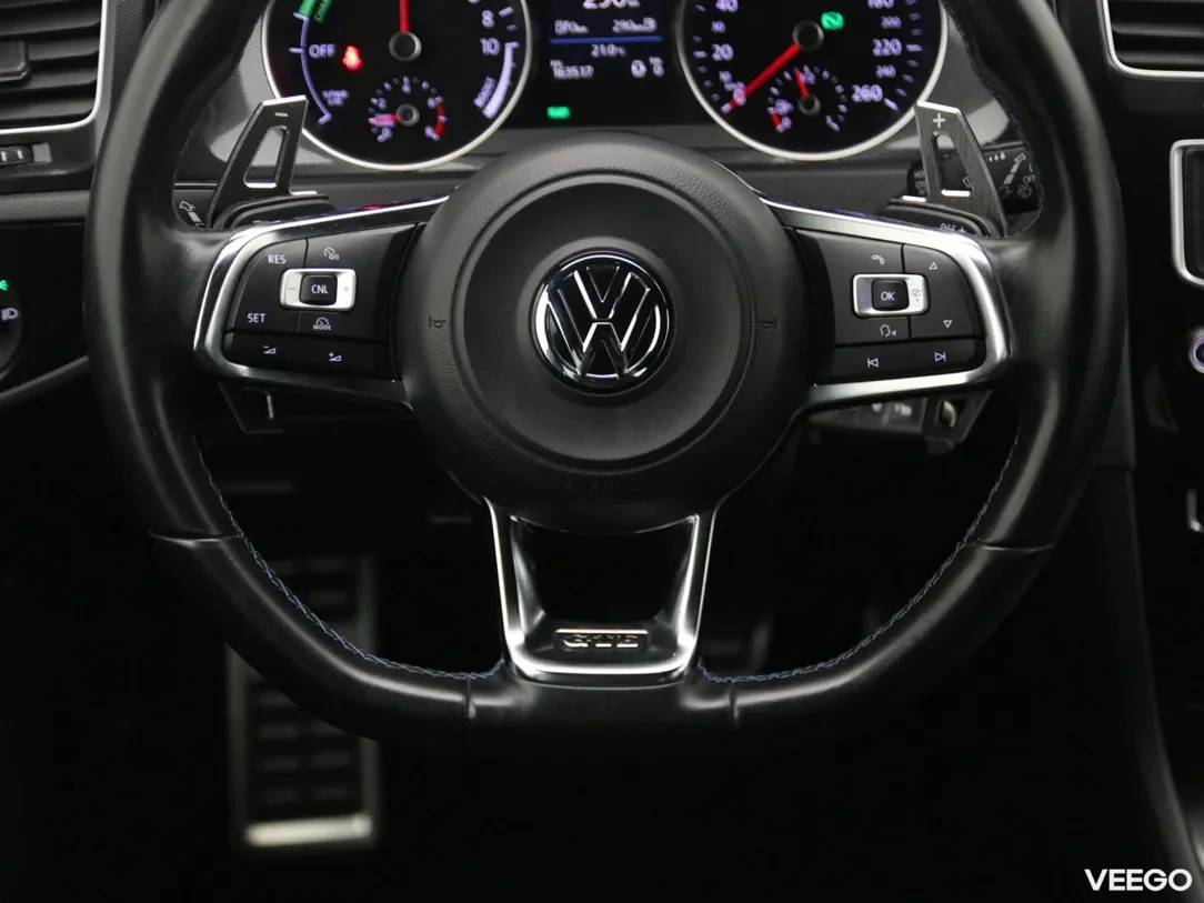 Volkswagen Golf 1.4 150kW