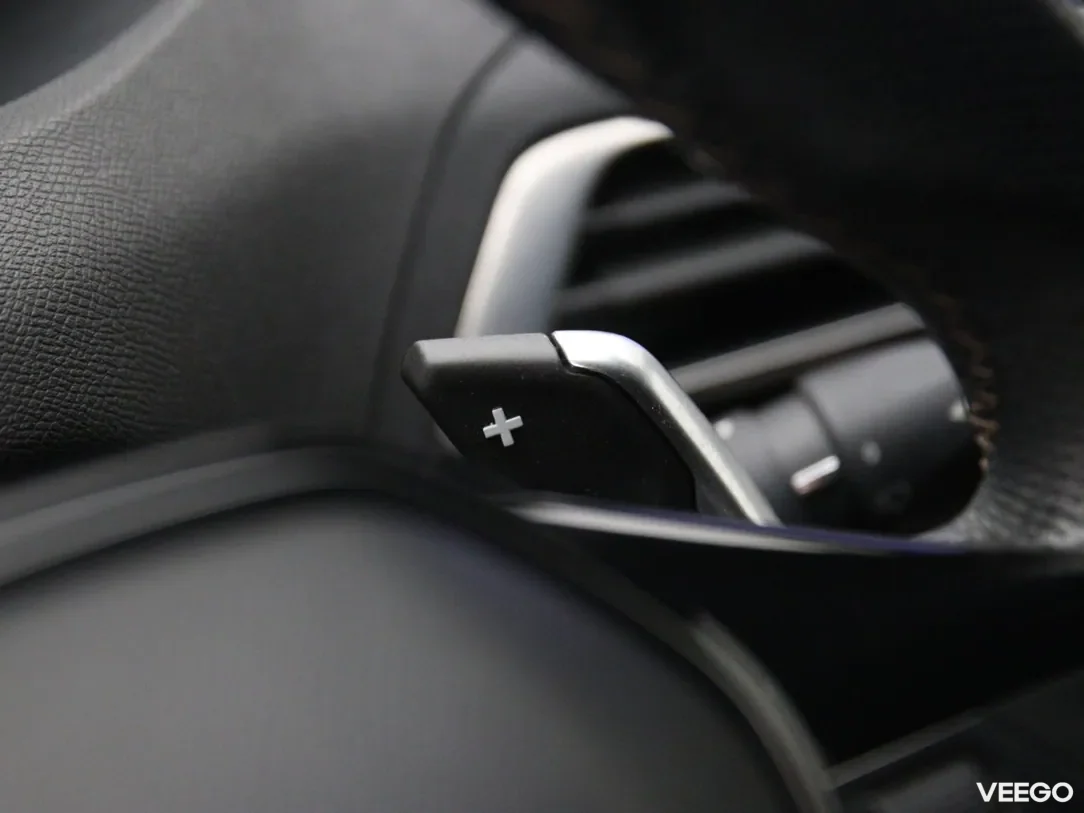 Peugeot 5008 1.6 85kW