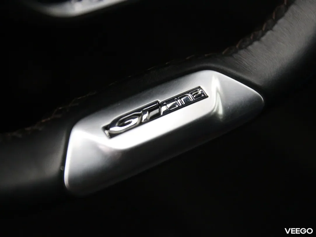 Peugeot 3008 1.2 96kW