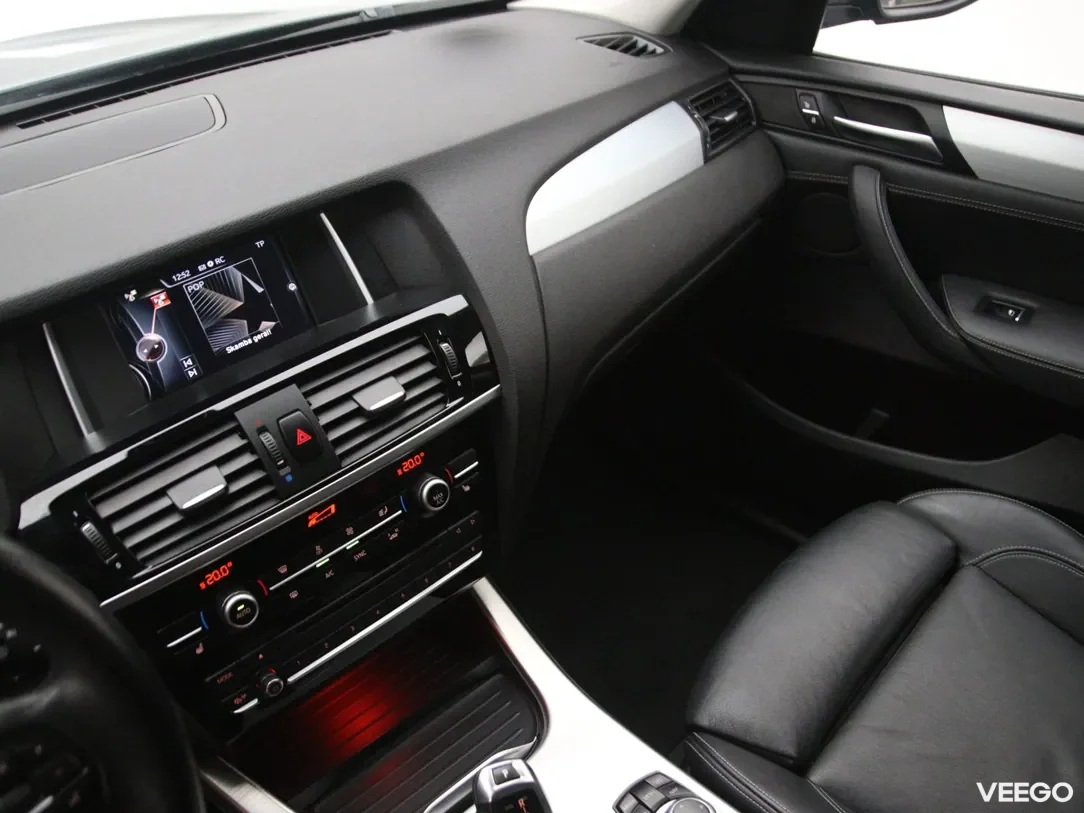 BMW X3 2 140kW