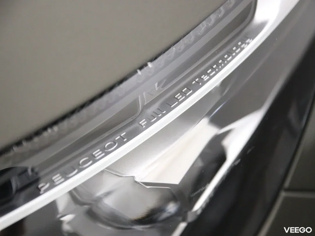 Peugeot 5008 1.6 85kW
