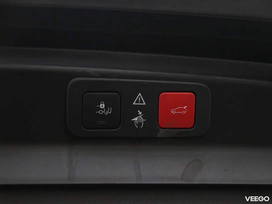 Peugeot 5008 1.6 85kW