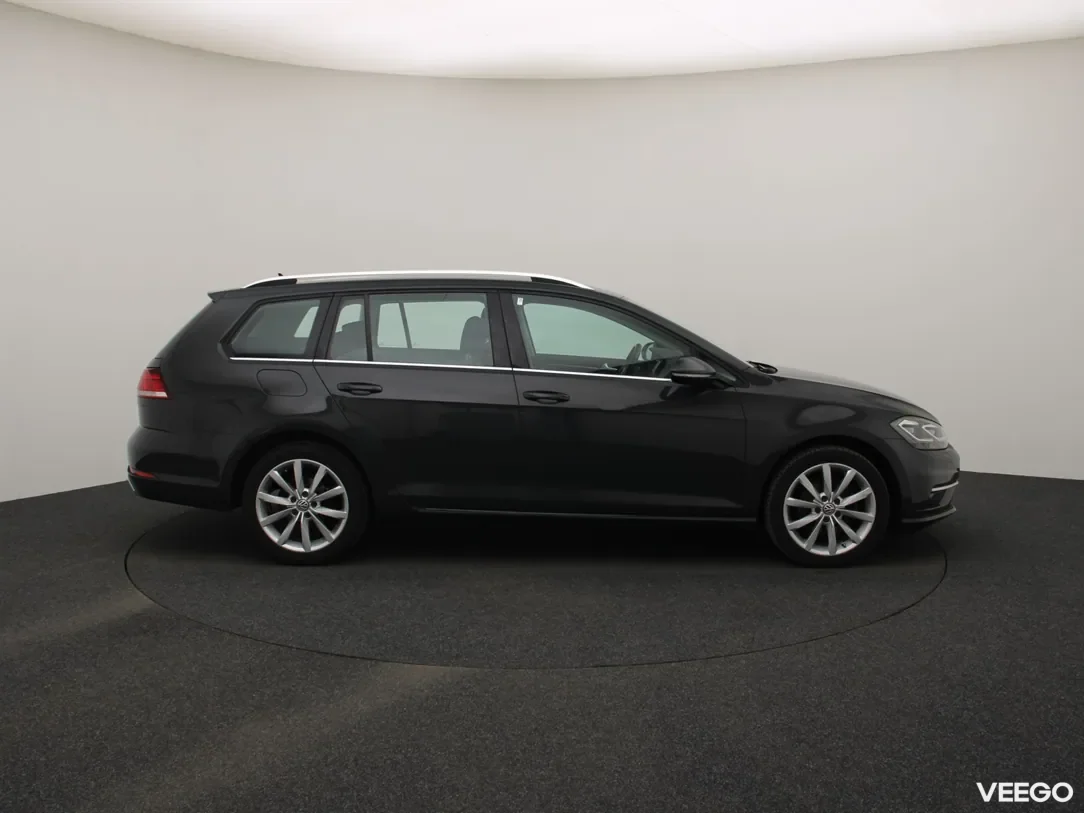 Volkswagen Golf 2 110kW