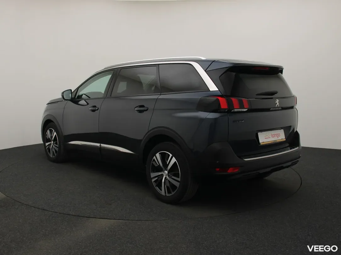 Peugeot 5008 1.6 121kW
