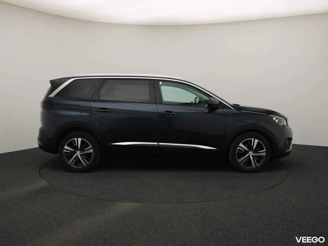 Peugeot 5008 1.6 121kW