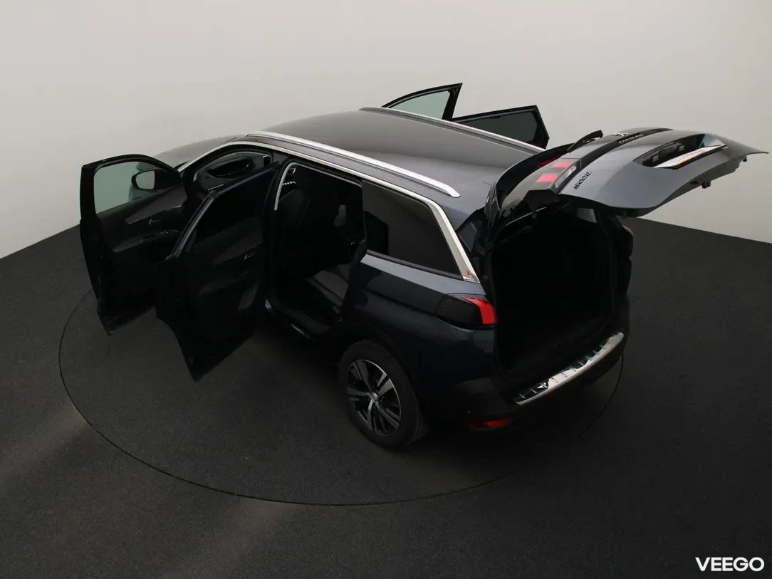 Peugeot 5008 1.6 121kW