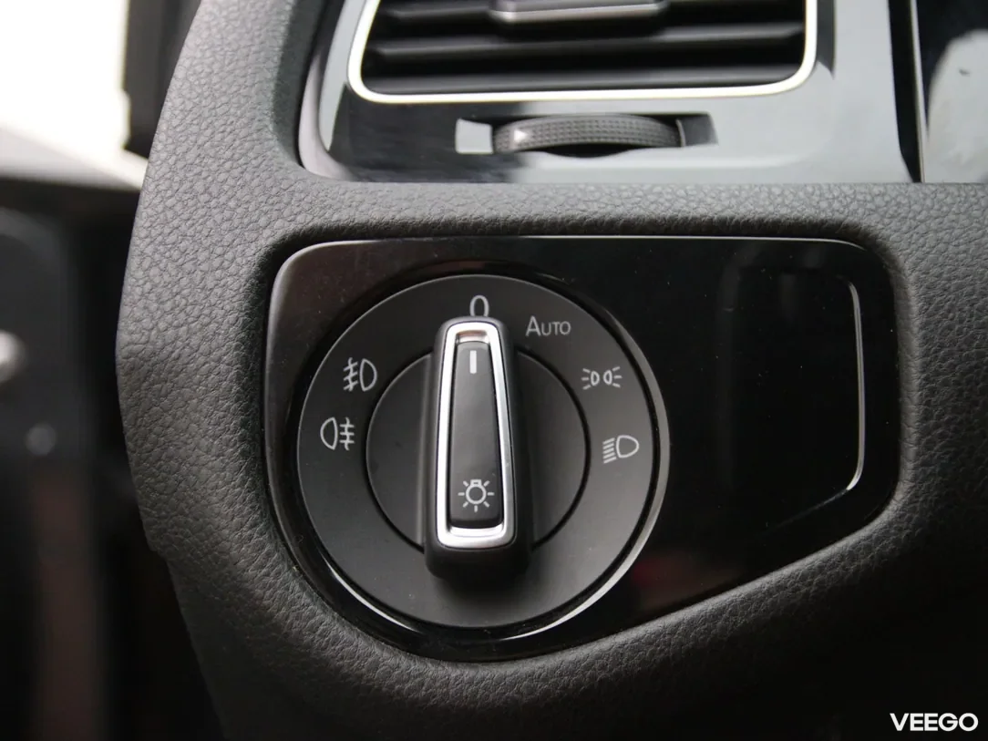 Volkswagen Golf 2 110kW